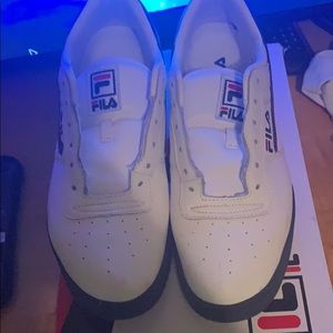 Fila low top
